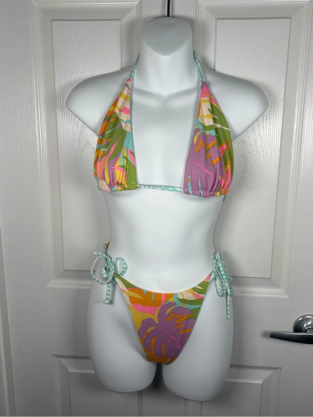 BILLABONG DREAMLINE REV TIE BIKINI SET SIZE MEDIUM B19